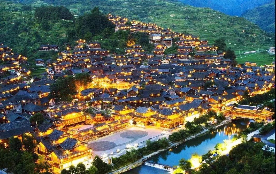 成贵高铁模拟线路图,成贵高铁通到哪里了