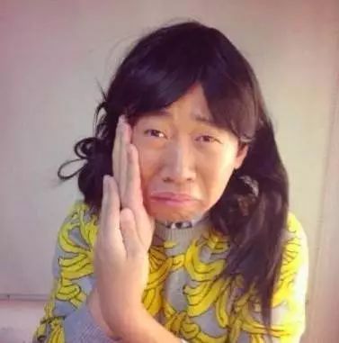 整容脸特夸张的女网红,长相精致整容女网红