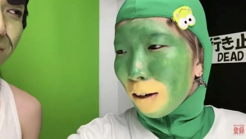 整容脸特夸张的女网红,长相精致整容女网红