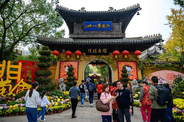 无锡旅行漫步江南水乡惠山古镇,寻找帝王的足迹