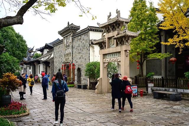 无锡旅行漫步江南水乡惠山古镇，寻找帝王的足迹