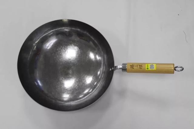 全网公认最好用无涂层铁锅爱仕达,苏泊尔铁锅爱仕达铁锅