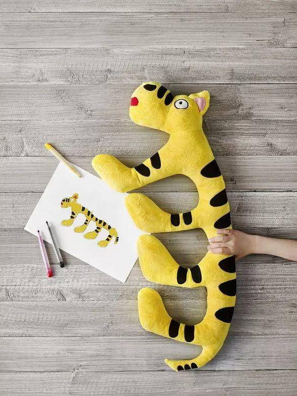 宜家请小朋友们设计了一堆「蠢」玩具，试图骗我生孩子