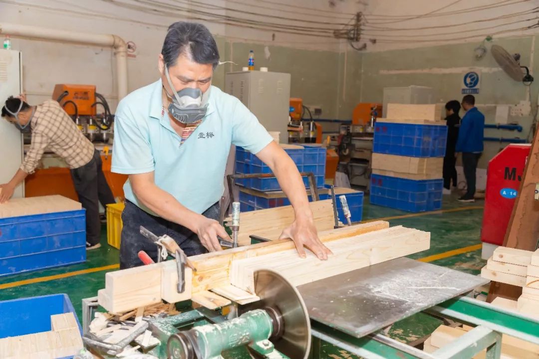 别光顾着吃美食！这些五星级酒店里的盛具大多出自番禺，你可能还不知道