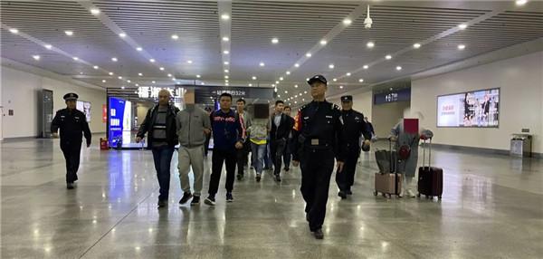 一瓶防晒霜牵出亿元网红假货,一瓶防晒霜牵出上亿元网红