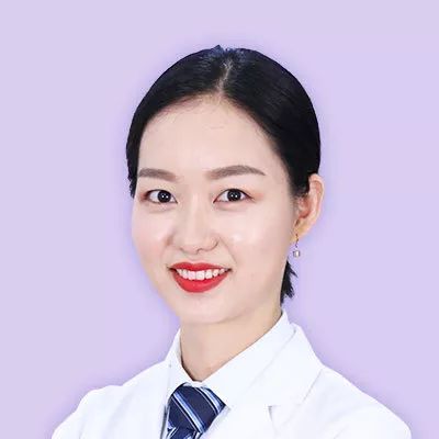 头发分叉干枯毛躁的照片,修复头发干枯毛躁分叉的发膜