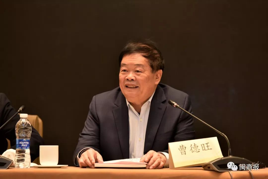 曹德旺讲企业必须具备的自信,曹德旺的4大自信