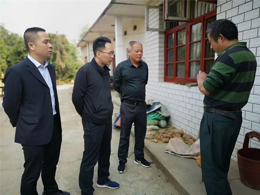 主题教育·雨花落实丨污水不再溢，锦旗表民心！井湾子街道服务“四到位”