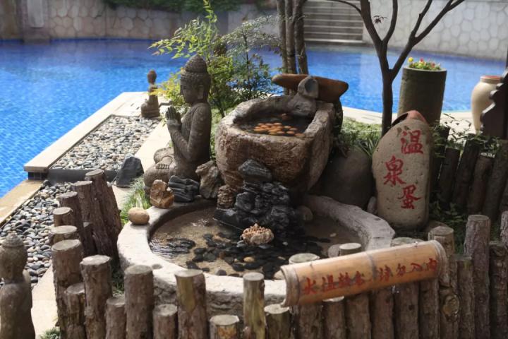 冬天泡温泉怎么不冷,冬天如何去室外泡温泉