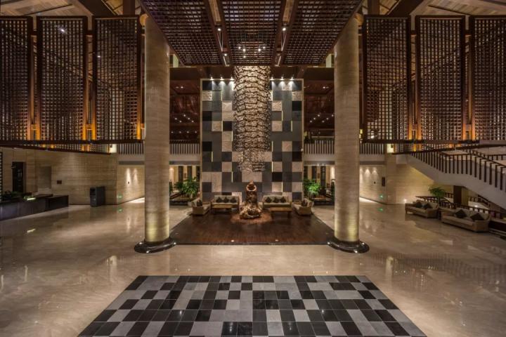 冬天泡温泉怎么不冷,冬天如何去室外泡温泉