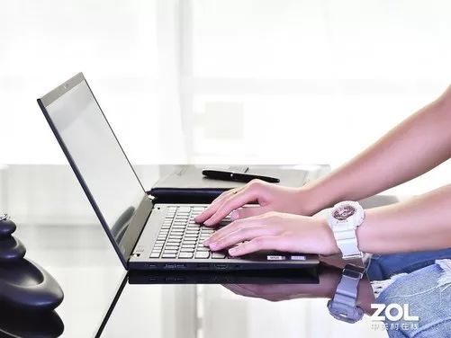 thinkpad巅峰之作x1carbon2018款,thinkpadx1carbon2019测评