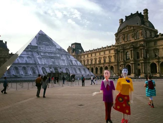 中国人烧给死人的纸扎，登上巴黎设计周，还被法国博物馆收藏