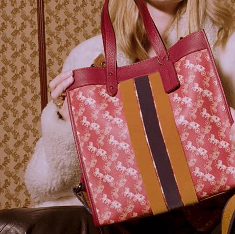 在过圣诞这件事上,明星们比你认真多了