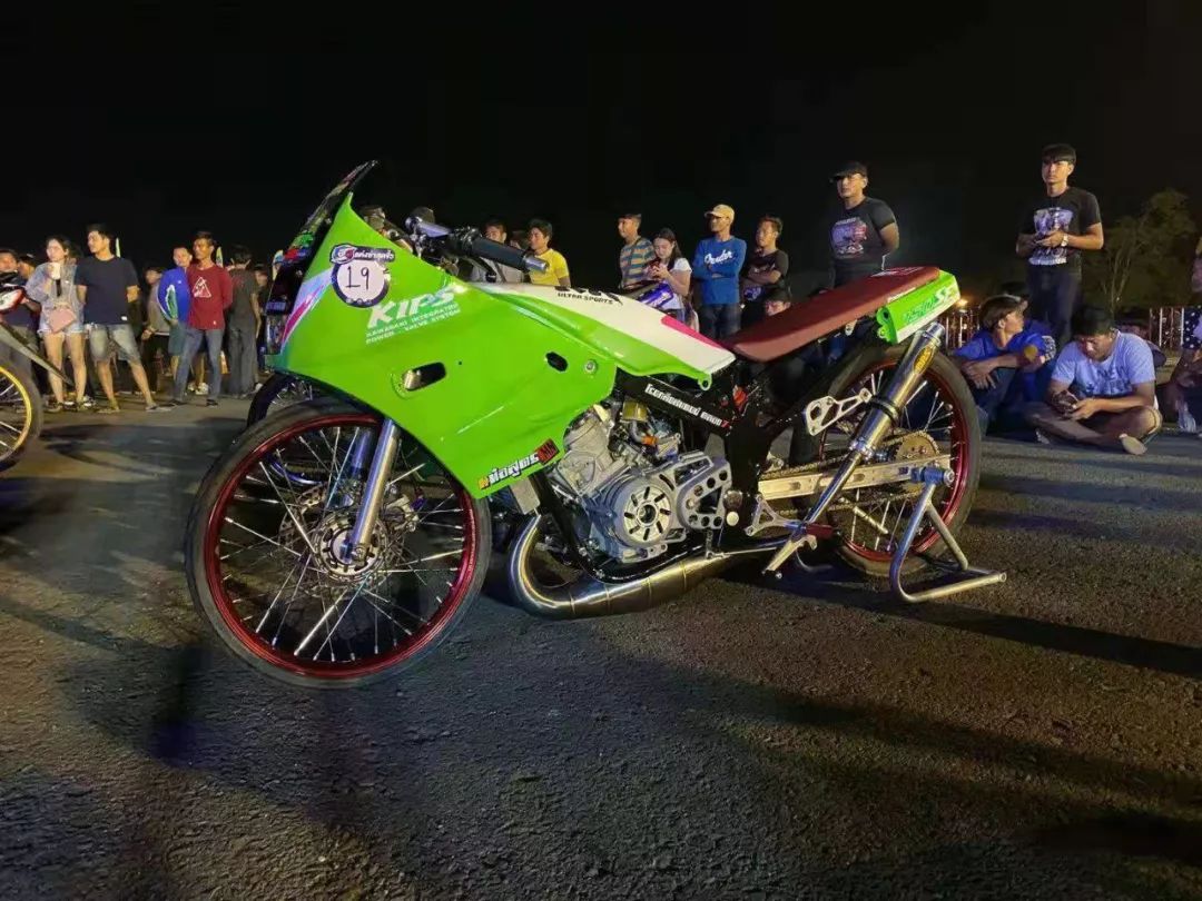 萨瓦迪卡摩托,萨瓦迪卡曼谷摩托