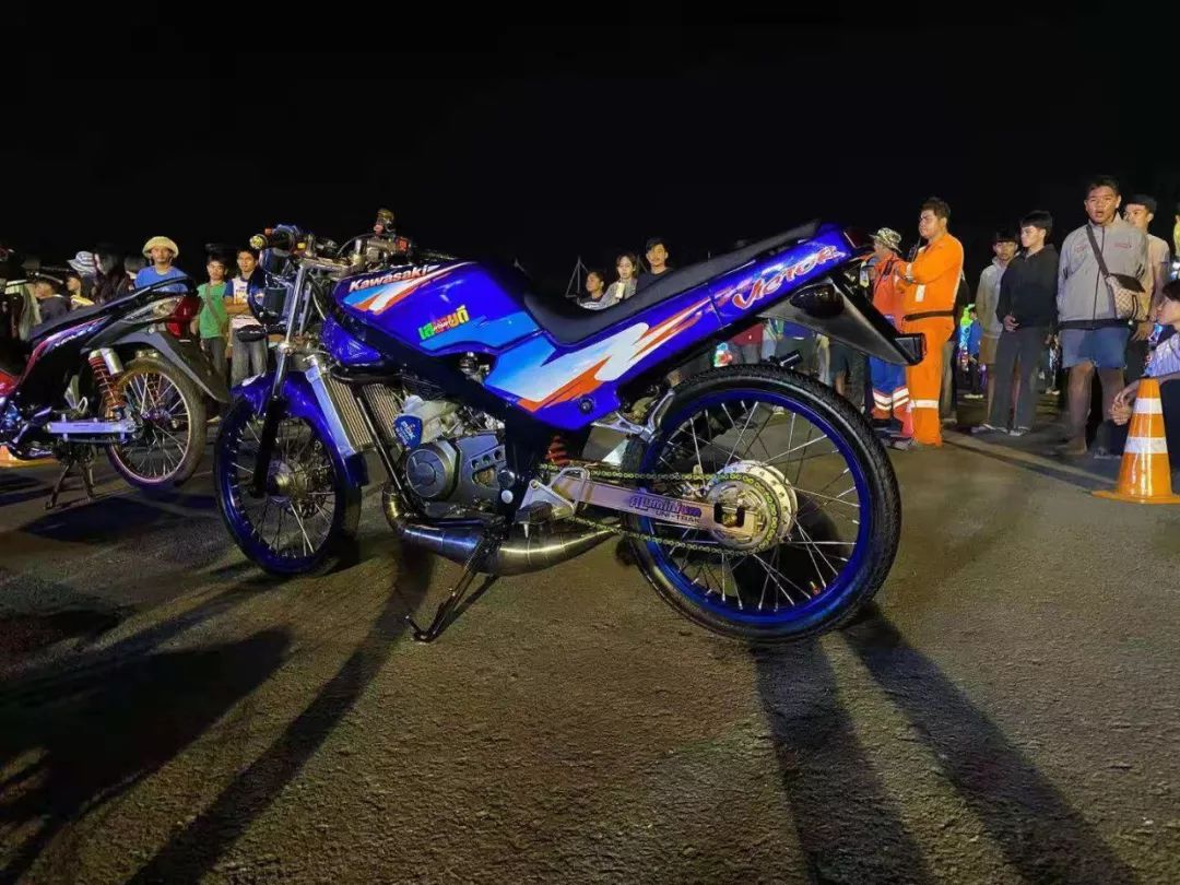 萨瓦迪卡摩托,萨瓦迪卡曼谷摩托