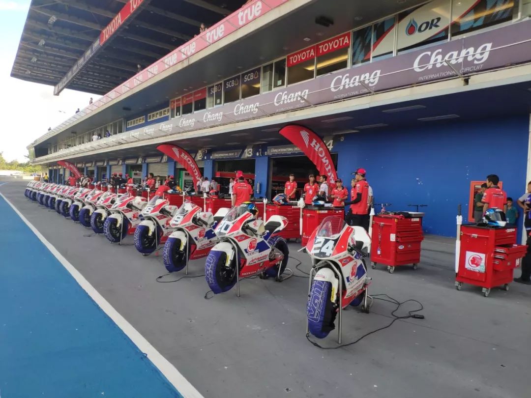 萨瓦迪卡摩托,萨瓦迪卡曼谷摩托