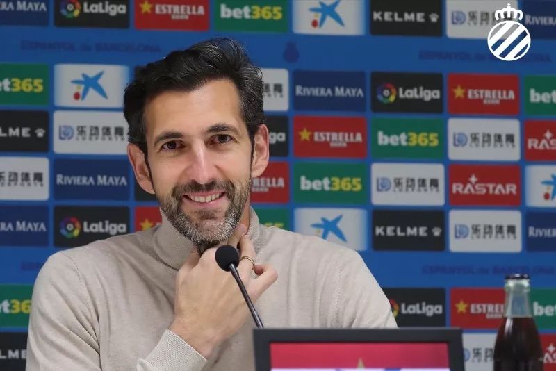 西甲皇家马德里vs西班牙人,2021足球比赛全场回放皇家马德里