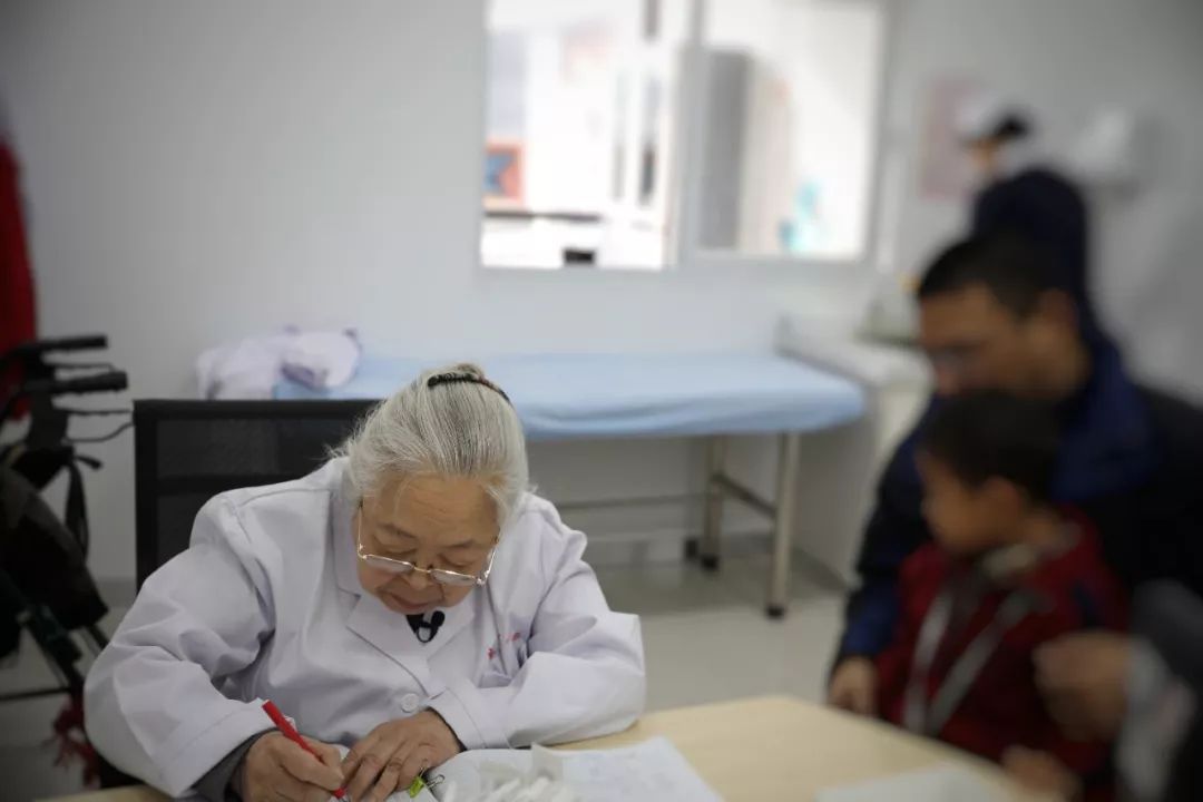 苏州儿童医院哮喘专家盛锦云,儿童哮喘专家盛锦云简介