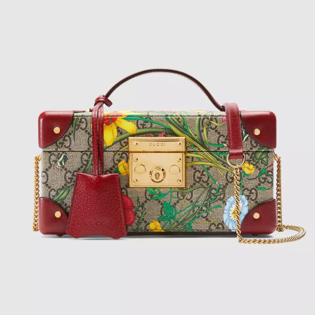 阿娇微博晒钻戒,阿娇晒出超大钻戒照