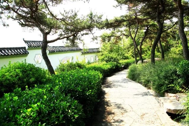 哪里泡天然温泉,泡个不一样的天然温泉