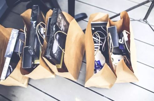 濂緢鍝佸寘鍖呬笓鏌滄煖濮愬崠鍋囪揣濂楄矾,鍥藉濂緢鍝佸簵鏌滃