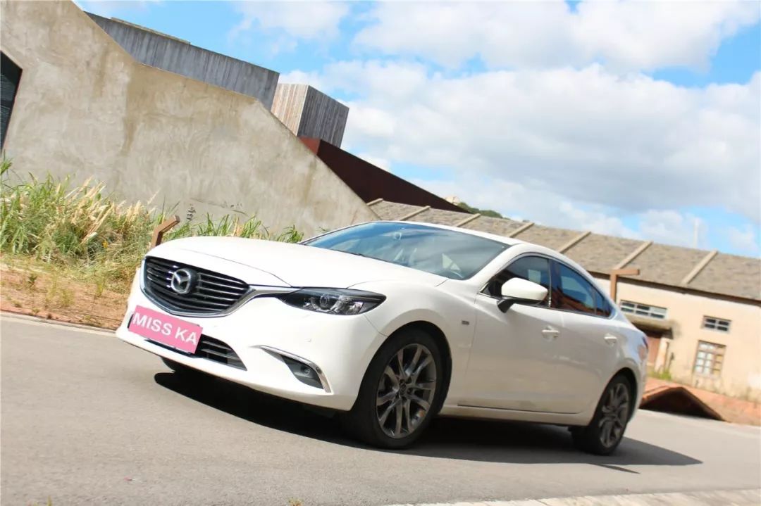 二手阿特兹和思域哪个值得入手,阿特兹2018款和思域哪个好