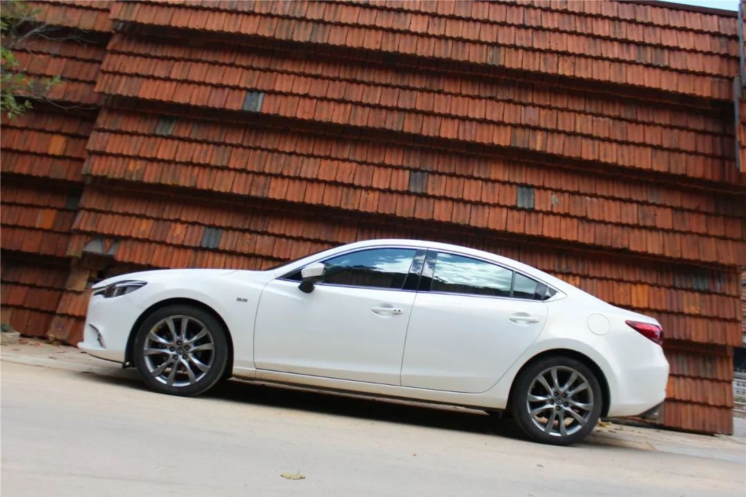 二手阿特兹和思域哪个值得入手,阿特兹2018款和思域哪个好