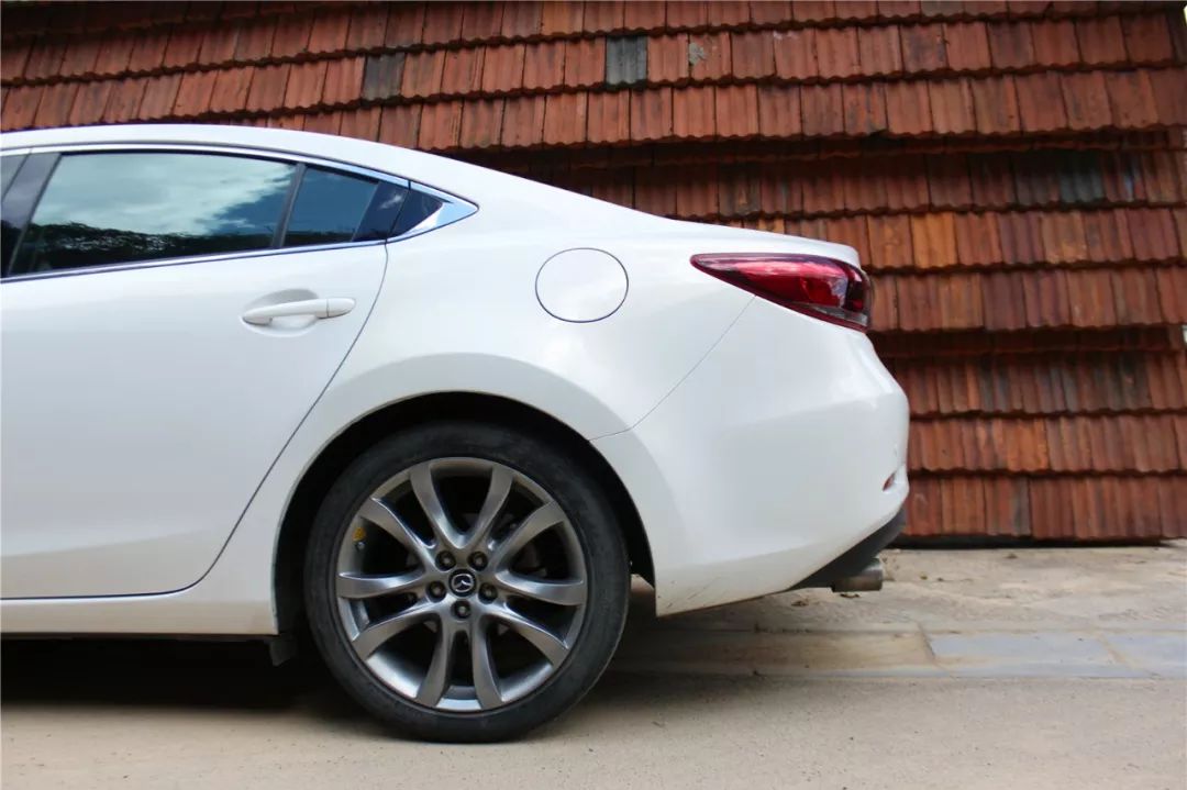 二手阿特兹和思域哪个值得入手,阿特兹2018款和思域哪个好