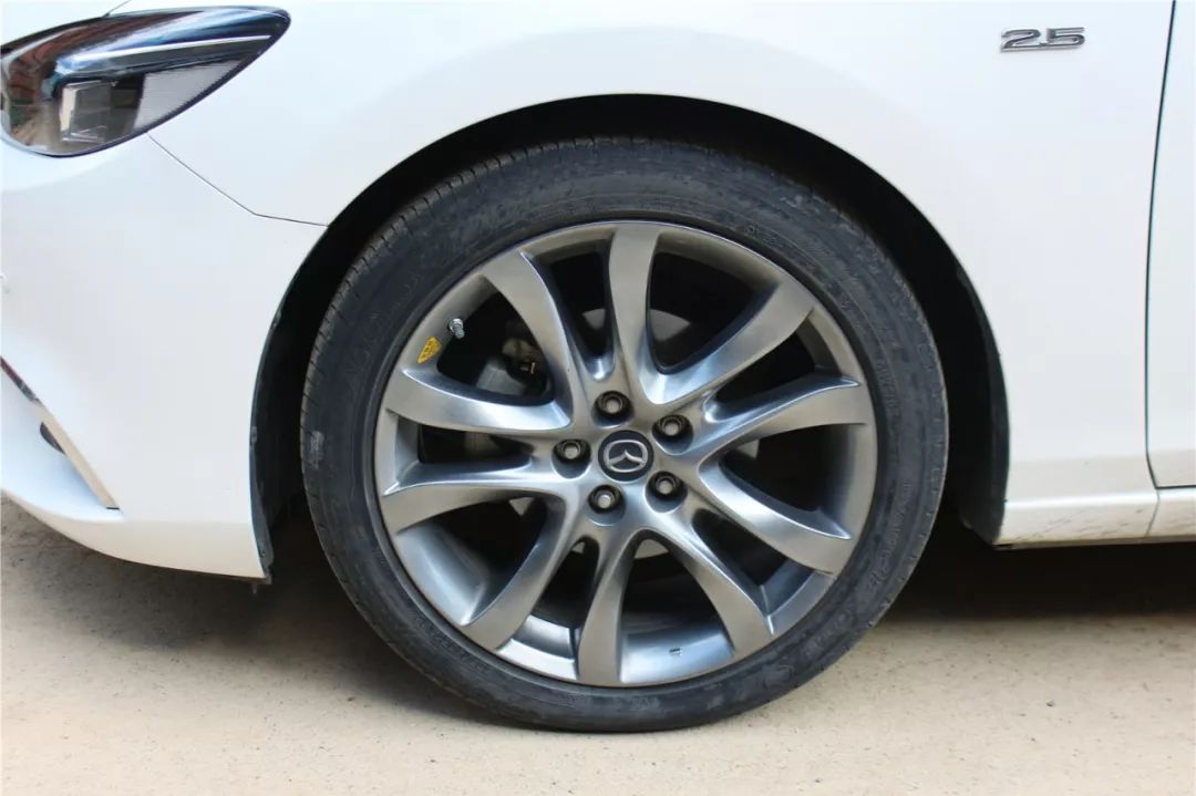 二手阿特兹和思域哪个值得入手,阿特兹2018款和思域哪个好