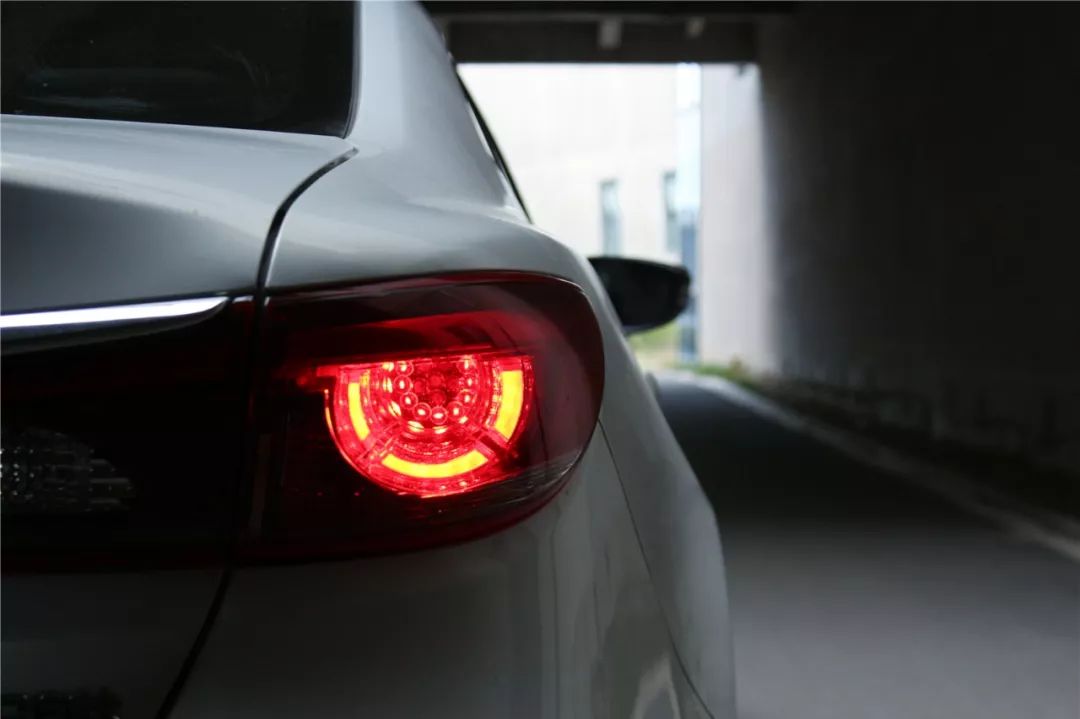 二手阿特兹和思域哪个值得入手,阿特兹2018款和思域哪个好