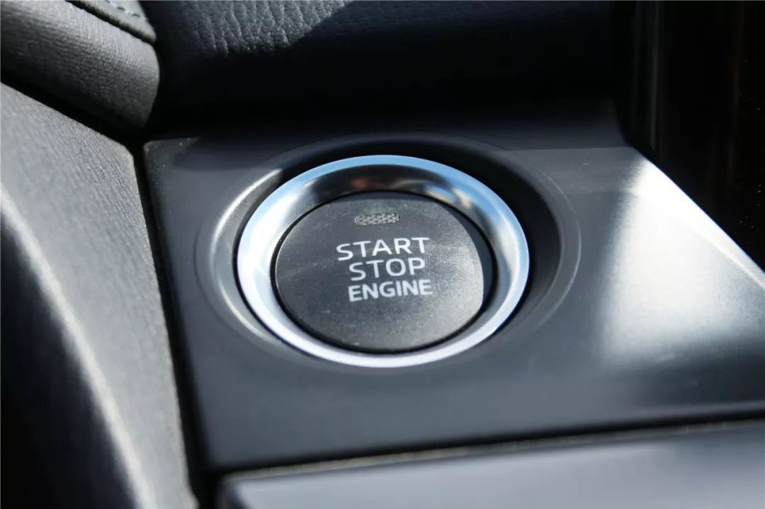 二手阿特兹和思域哪个值得入手,阿特兹2018款和思域哪个好