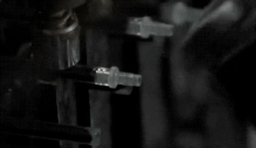 水笔写不出来了怎么办小技巧,水笔写着写着不出水了怎么回事