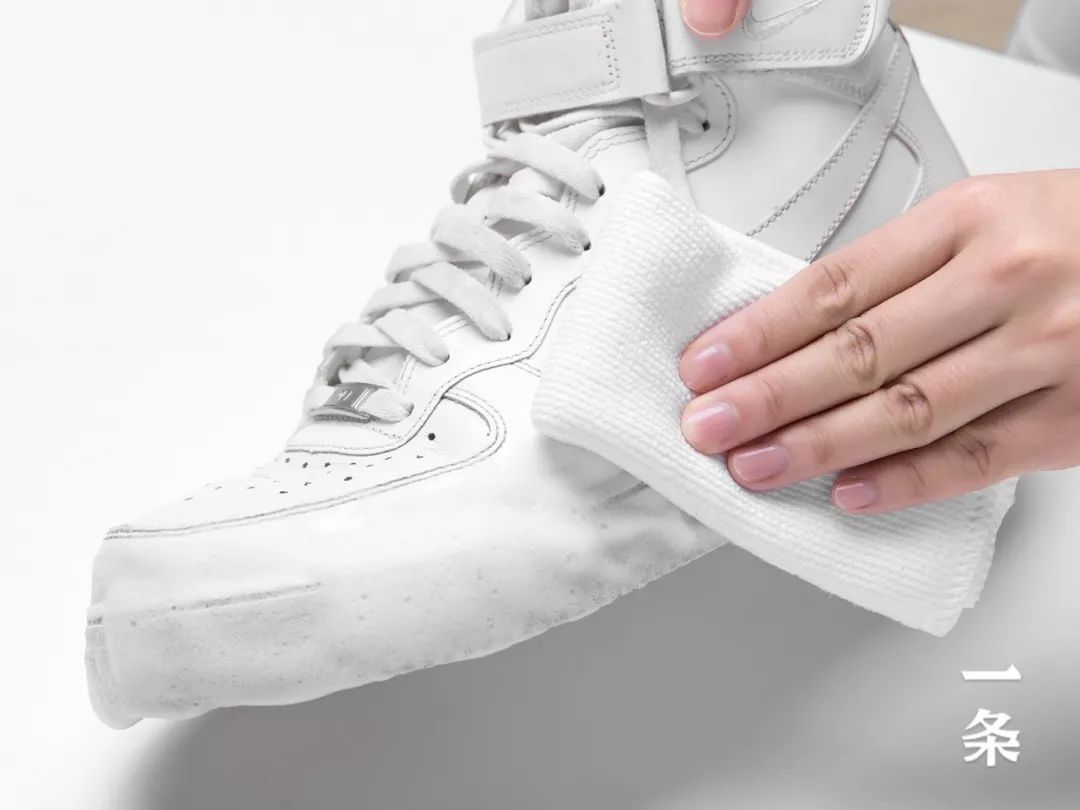 2分钟，免水洗，脏鞋变干净丨界界好物馆