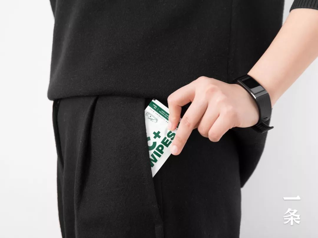 2分钟，免水洗，脏鞋变干净丨界界好物馆