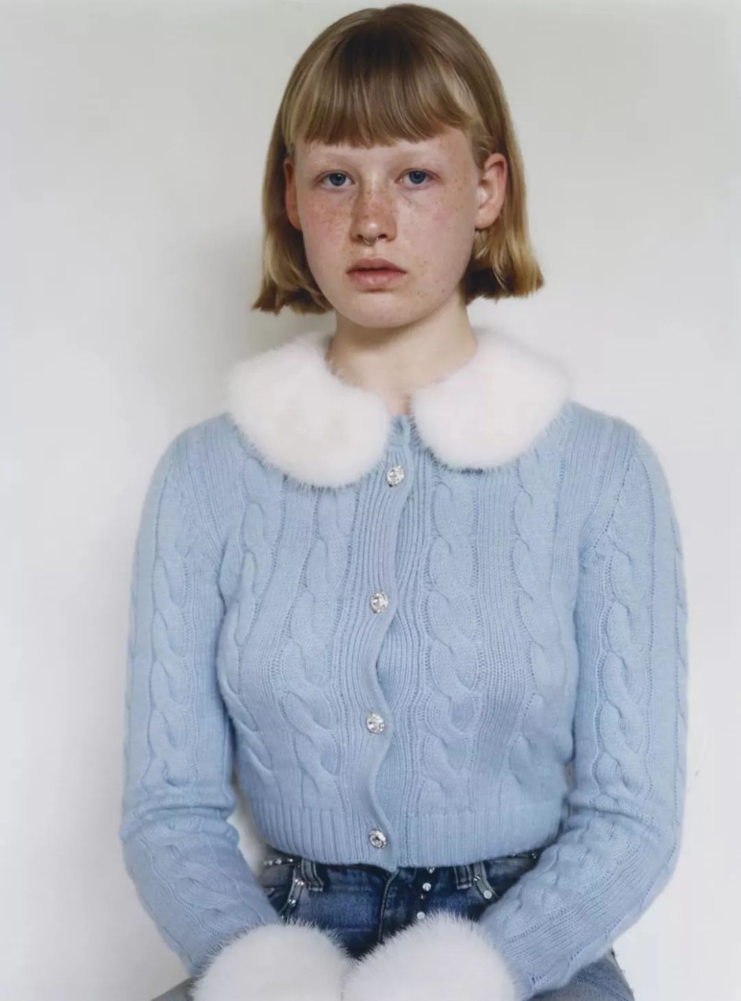 鞠萍姐姐年轻时候,鞠萍姐姐年轻的时候长什么样子