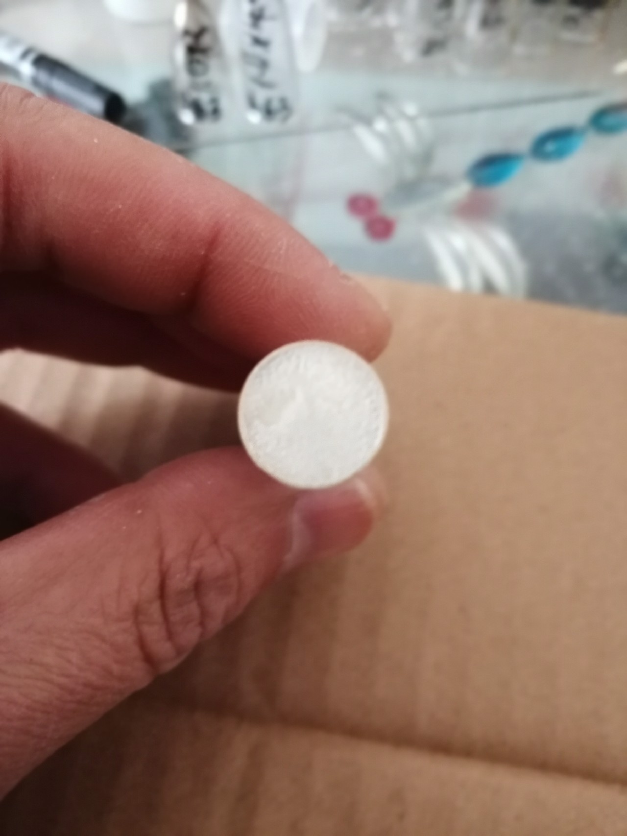 手工芦苇漂制作工具,手工制作的野钓电子漂怎么做