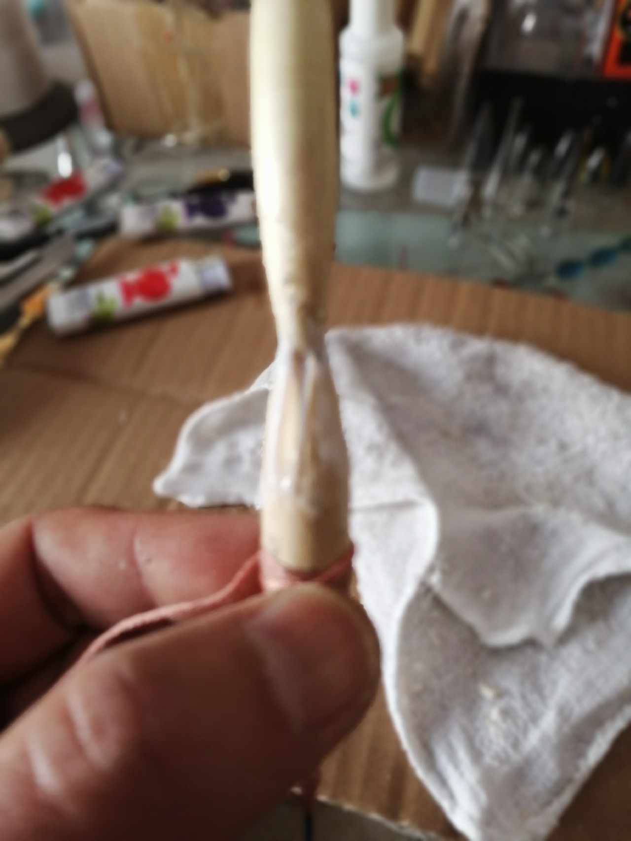 手工芦苇漂制作工具,手工制作的野钓电子漂怎么做