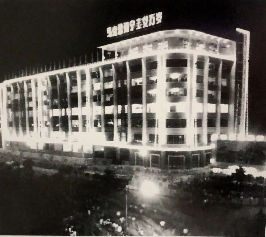 见证70年风雨历程老照片,中国电信70年代老照片