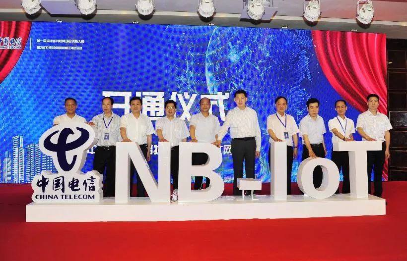 见证70年风雨历程老照片,中国电信70年代老照片