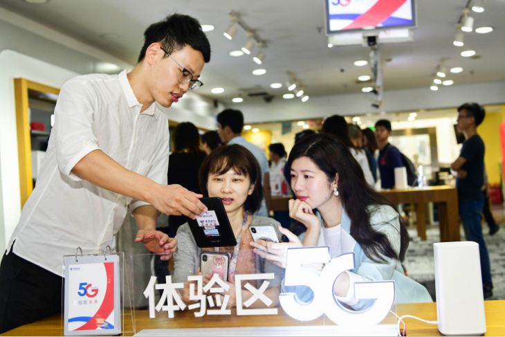 见证70年风雨历程老照片,中国电信70年代老照片