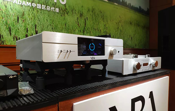 欢庆创立40载，法国YBAHeritageR-100数播合并功放正式上市