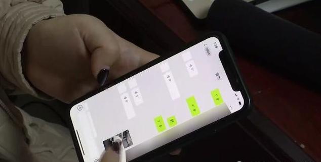 阜阳一女士花60多万买保时捷，却被车行老板坑惨了