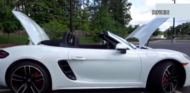 阜阳一女士花60多万买保时捷，却被车行老板坑惨了