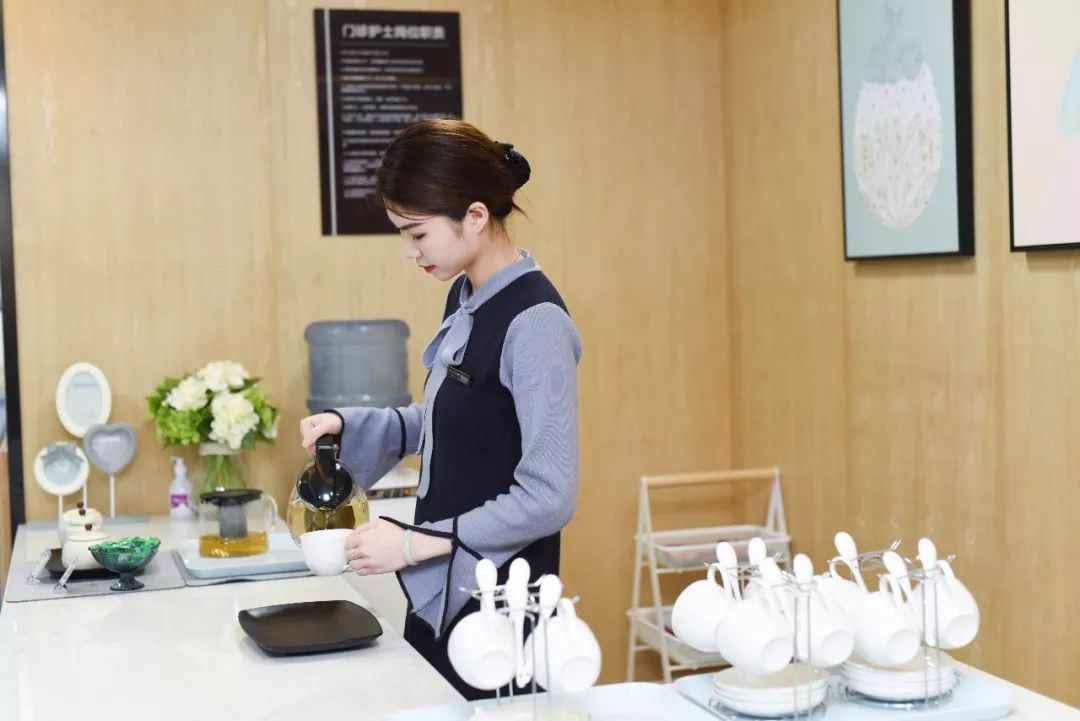 脱毛轻轻松松告别夏日尴尬,脱毛最好的季节