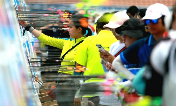 百步穿杨看武警特战队员实弹射击,百步穿杨在哪里看