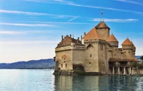 旅游不需要刻意的做计划,最省时省力省钱的旅游方法来了