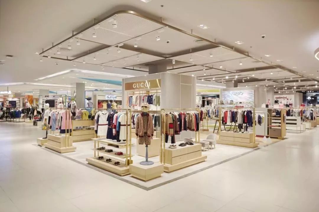 泰国曼谷辉煌尚泰百货,泰国尚泰百货活动