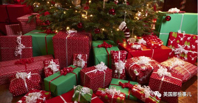 在拼多多买东西送女孩会怎样,拼多多买礼物送人会觉得廉价吗