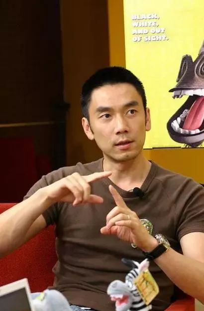 闲置自行车卖出10万天价,这个过气明星究竟多有钱?