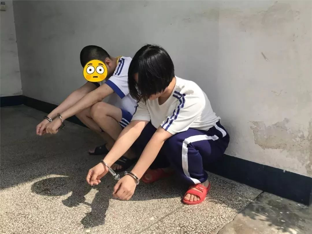 男子组织28名失足妇女卖淫,每次抽成150至300元,终于被汕头公安机关抓了!